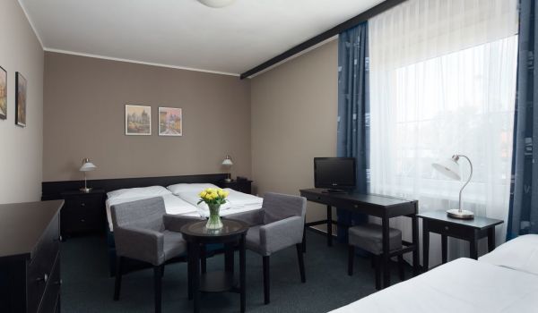 Triple room